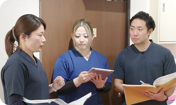 スタッフ紹介